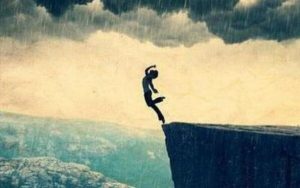 تفسير رؤية الوقوع من مكان معالي