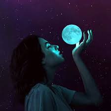 تفسير رؤية القمر للحامل