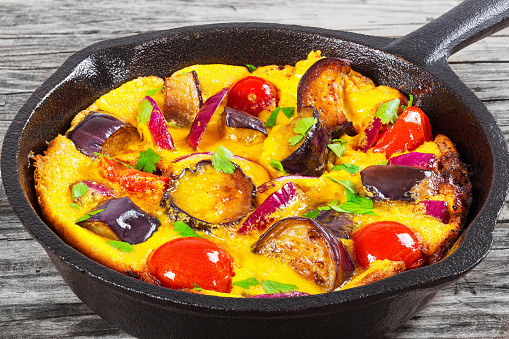 عجة الباذنجان مطبوخ في الفرن