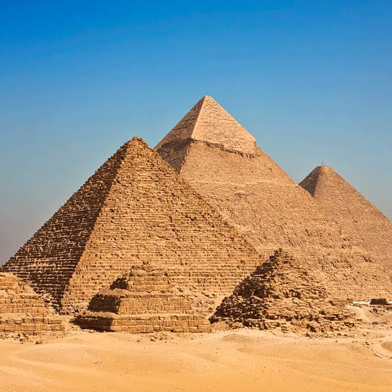 أهرامات الجيزة