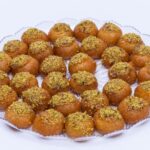 عيون الست بالفستق