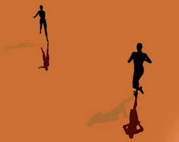 تفسير حلم المطاردة من شخص مجهول